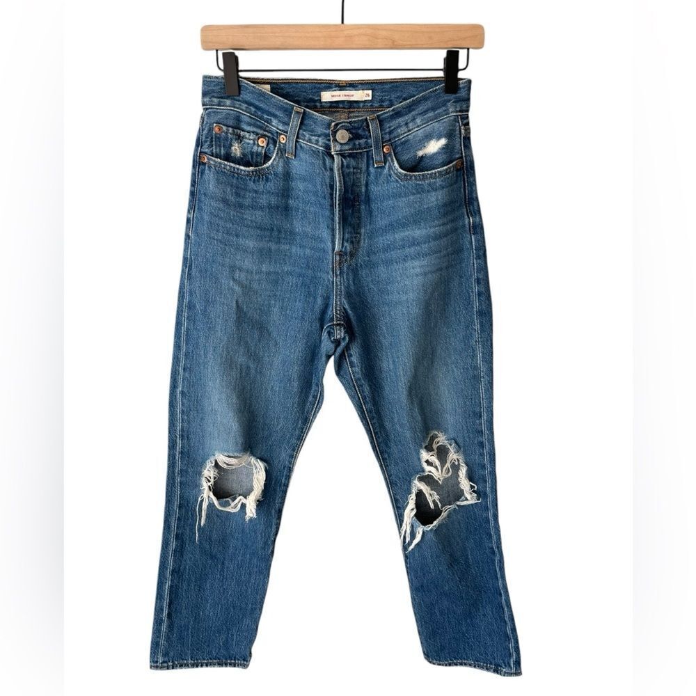 Levi’s Wedgie Straight Distressed Button Fly Denim Jeans Size 26